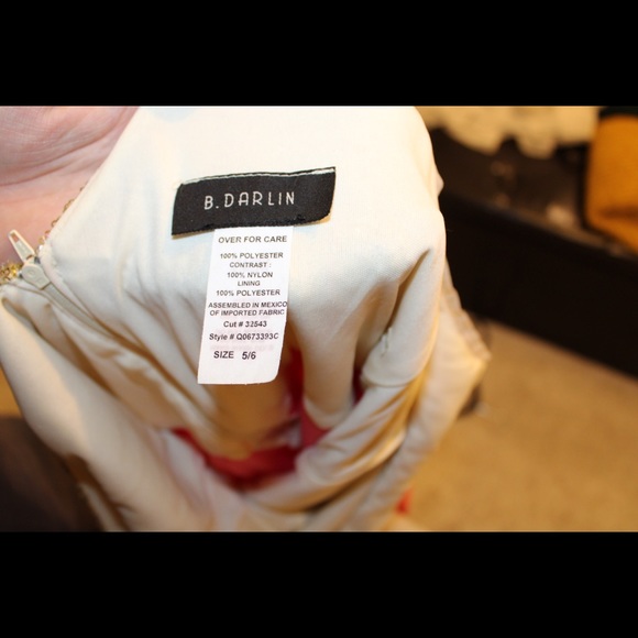 Homecoming/ formal dress - Picture 3 of 3